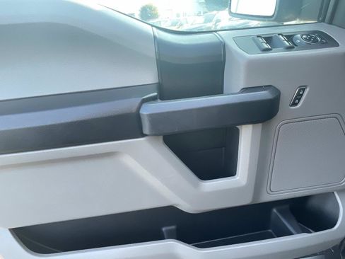 Used 2020 Ford F150 XL w/ Equipment Group 101A Mid AWD/4WD image 11
