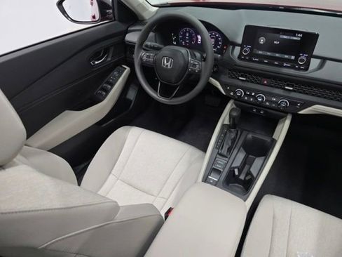Used 2025 Honda Accord SE image 20