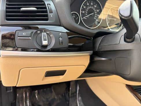 Used 2017 BMW X3 xDrive28i AWD/4WD image 19