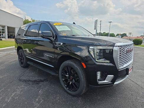 Used 2021 GMC Yukon Denali AWD/4WD image 4