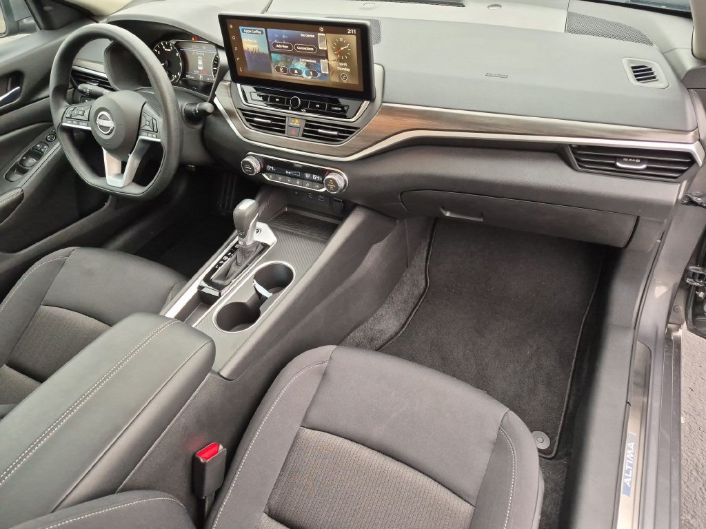 Used 2025 Nissan Altima 2.5 SV w/ SV Special Edition Package FWD image 28