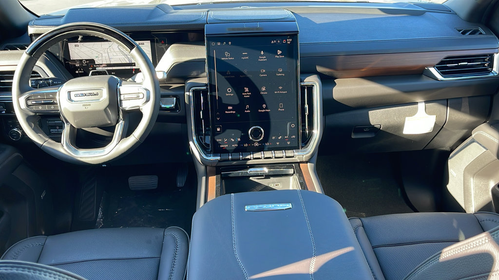 New 2026 GMC Yukon Denali w/ Denali Reserve Package AWD/4WD image 18