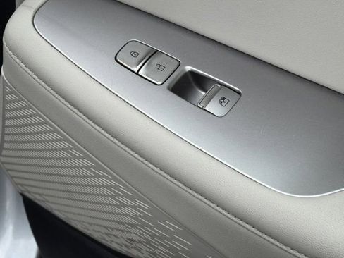 Used 2021 Hyundai Palisade SEL w/ Premium Package image 11