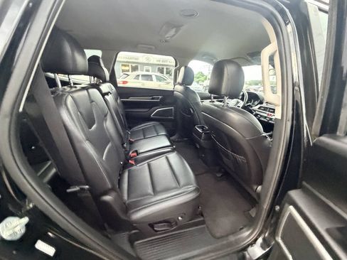 Used 2021 Kia Telluride LX FWD image 45