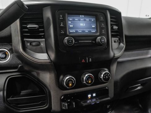 Used 2019 RAM 3500 Tradesman w/ Chrome Appearance Group AWD/4WD image 25