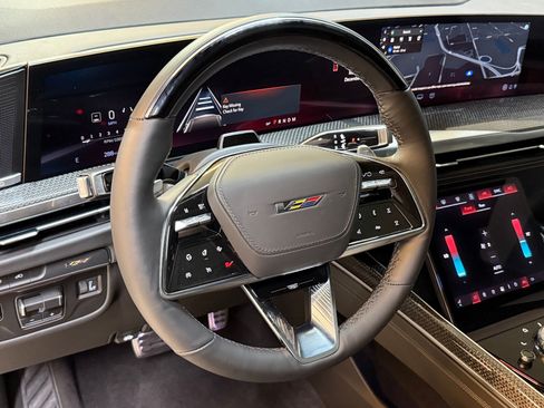 New 2026 Cadillac Escalade V w/ LPO, ONYX Package image 16