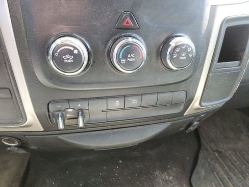 Used 2015 RAM 2500 SLT AWD/4WD image 16