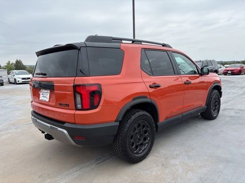 Certified 2026 Honda Passport TrailSport image 7