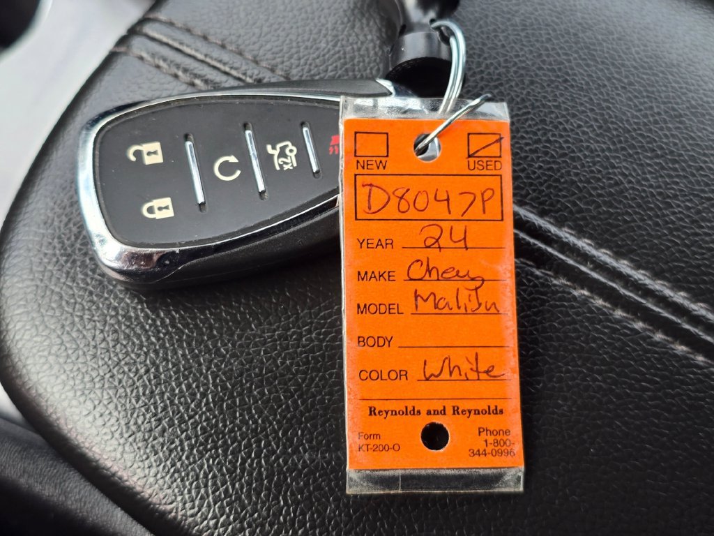 Used 2024 Chevrolet Malibu LT FWD image 31