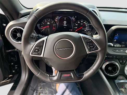 Used 2022 Chevrolet Camaro SS image 11