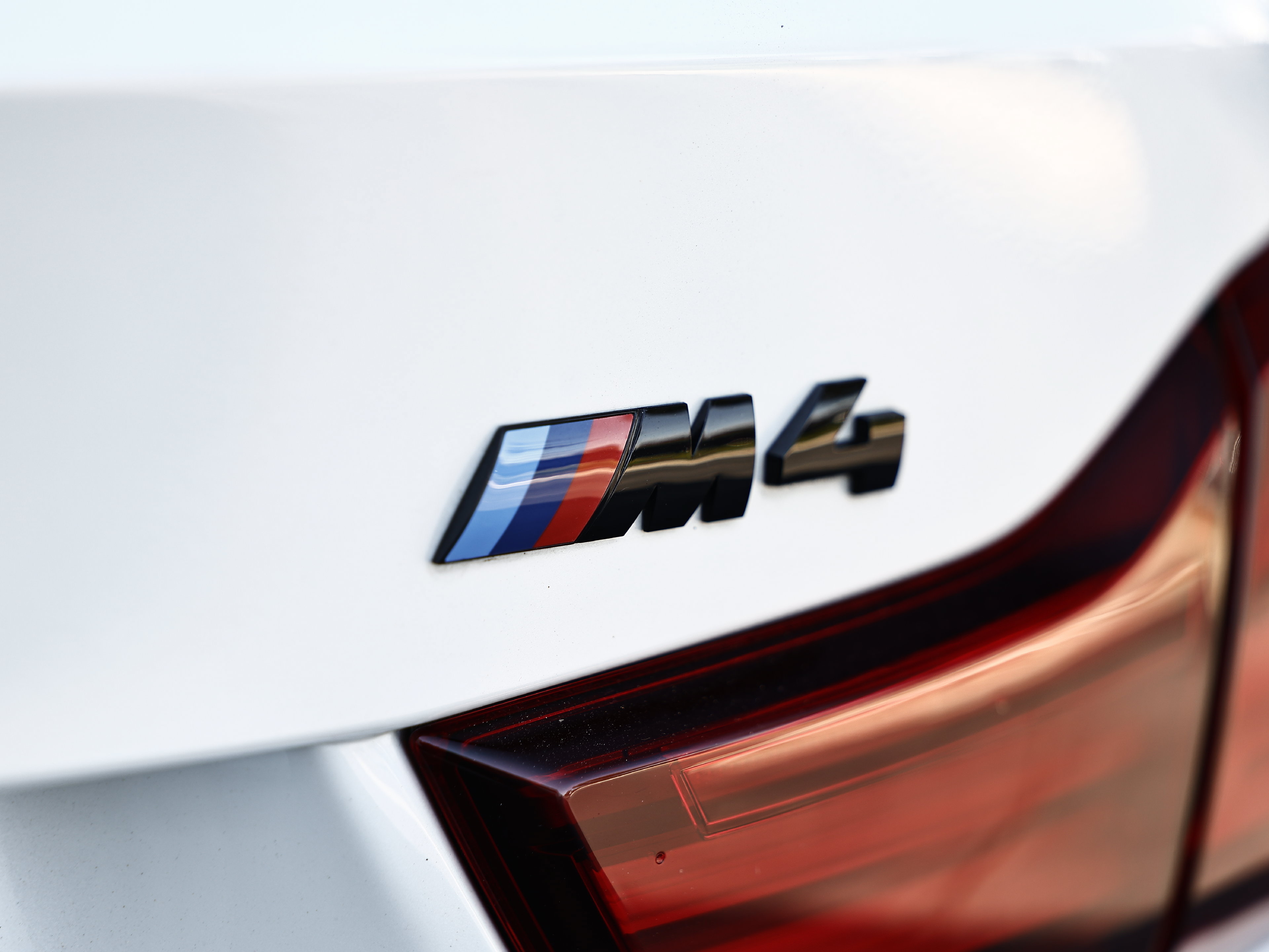 Used 2020 BMW M4 Convertible w/ Competition Package RWD image 12