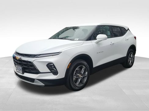 New 2026 Chevrolet Blazer LT w/ LPO, Floor Liner Package image 1