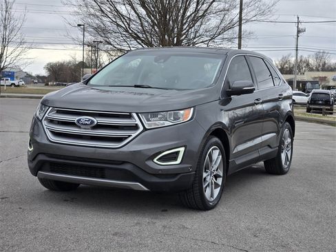 Used 2018 Ford Edge Titanium w/ Equipment Group 302A image 2