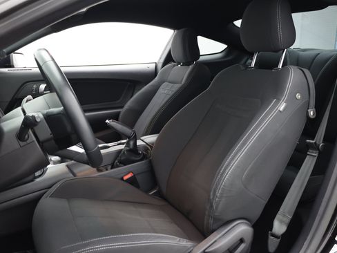 Used 2021 Ford Mustang GT RWD image 16
