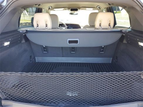 Used 2024 Cadillac XT4 Luxury image 8