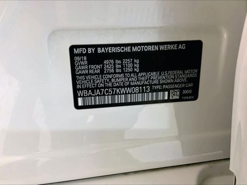 Used 2019 BMW 530i xDrive w/ M Sport Package image 36