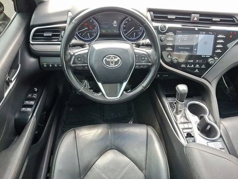 Used 2018 Toyota Camry XLE w/ Driver Assist Package FWD image 11