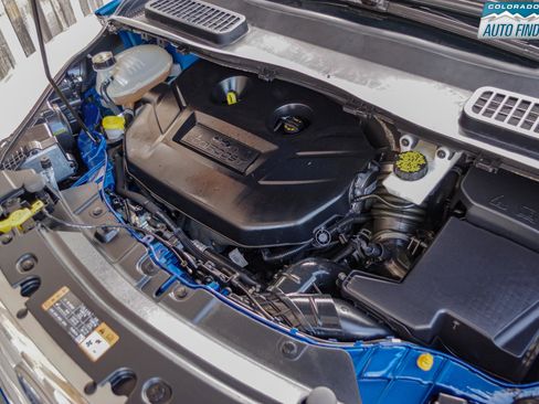 Used 2017 Ford Escape Titanium w/ Equipment Group 301A AWD/4WD image 27