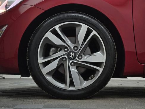 Used 2014 Hyundai Elantra Limited image 16