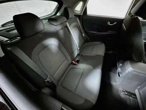 Used 2023 Hyundai Kona SE image 24