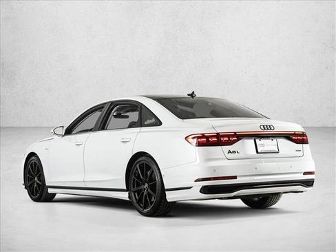 Used 2022 Audi A8 L 3.0T image 8