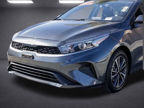 Used 2024 Kia Forte LXS image 10