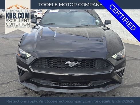 Used 2022 Ford Mustang Premium image 10