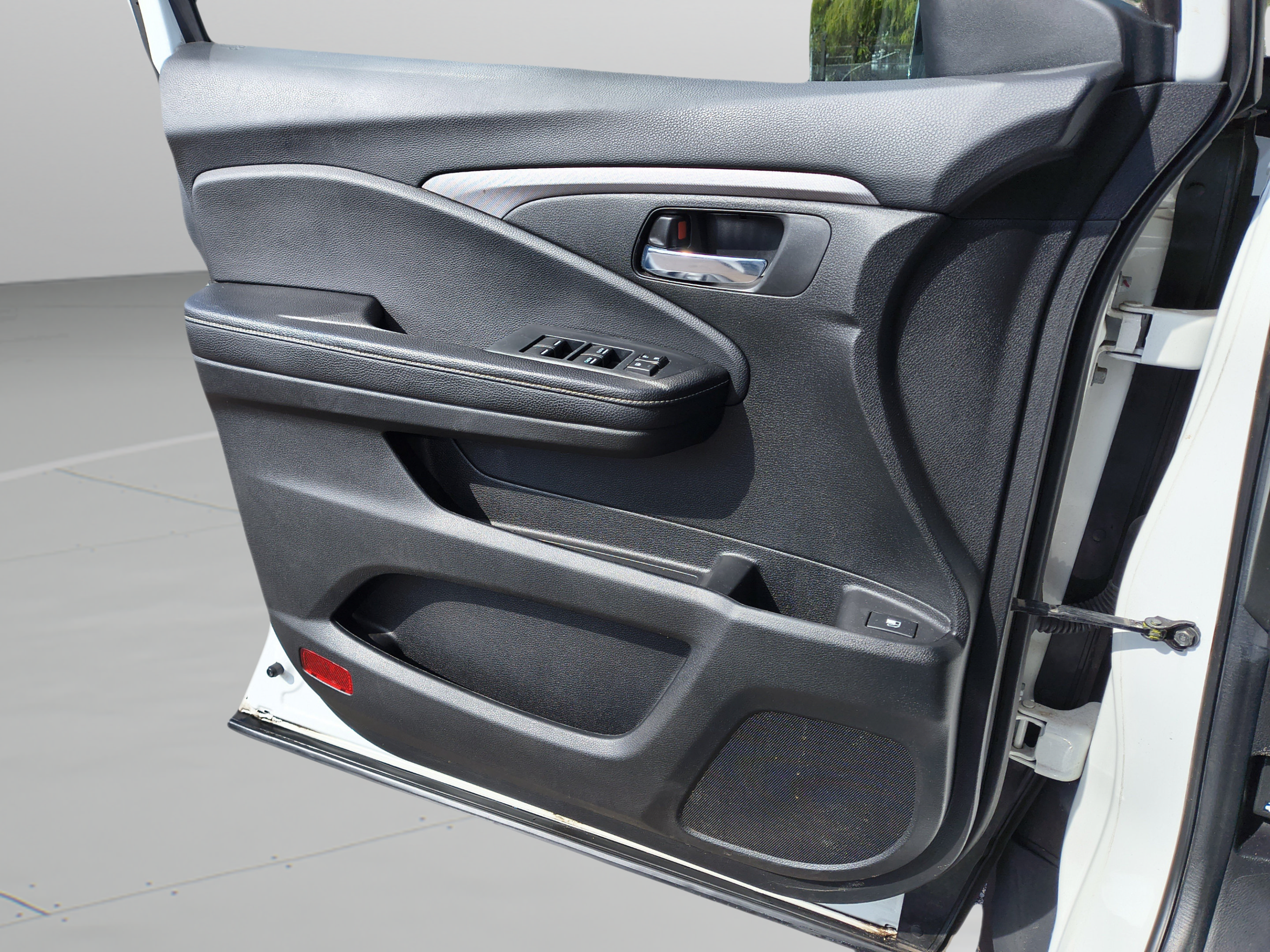 Used 2022 Honda Ridgeline Sport image 24