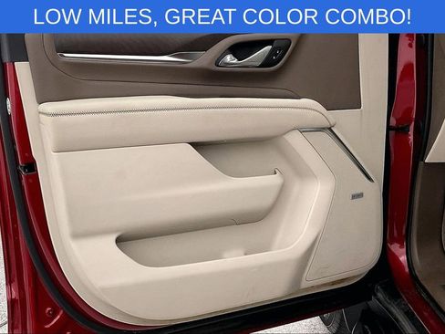 Used 2021 GMC Yukon Denali image 23