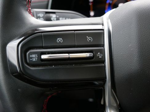 Used 2023 Chevrolet Colorado Z71 w/ Z71 Convenience Package 2 image 22