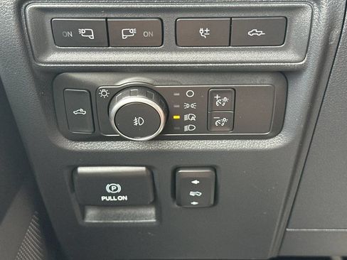 Used 2021 Ford F150 Platinum AWD/4WD image 37