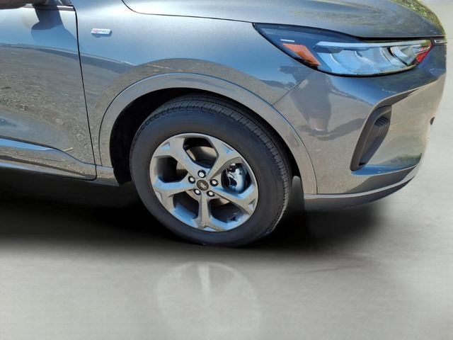 Certified 2024 Ford Escape ST-Line w/ Tech Pack #1 AWD/4WD image 4