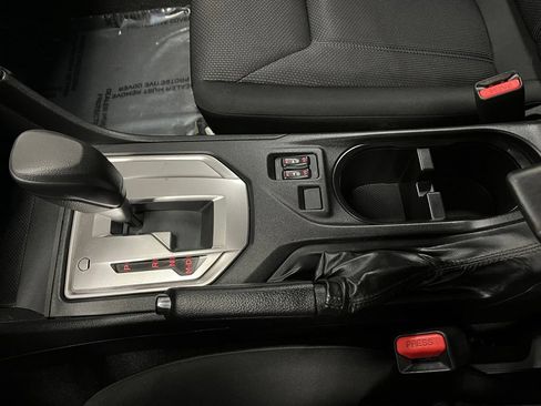 Used 2018 Subaru Impreza 2.0i Premium w/ Popular Package #5 AWD/4WD image 11
