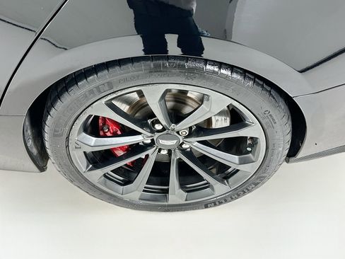 Used 2019 Cadillac CTS V w/ Carbon Fiber Package RWD image 34