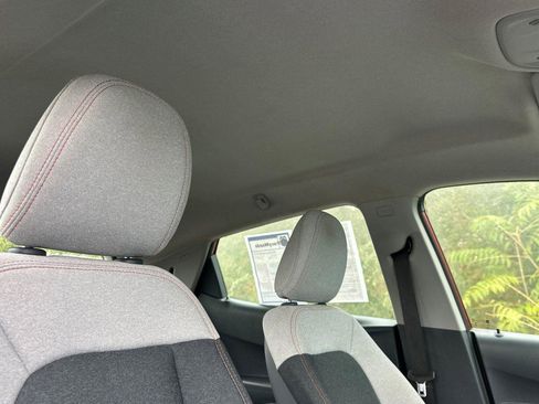 Used 2019 Chevrolet Bolt LT image 18