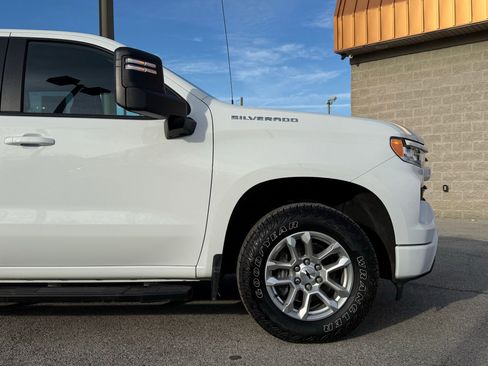 Used 2024 Chevrolet Silverado 1500 RST w/ Max Trailering Package image 9