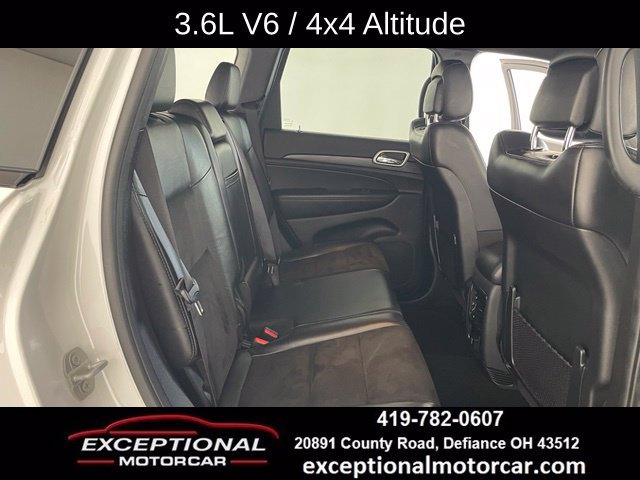 Used 2020 Jeep Grand Cherokee Altitude AWD/4WD image 47