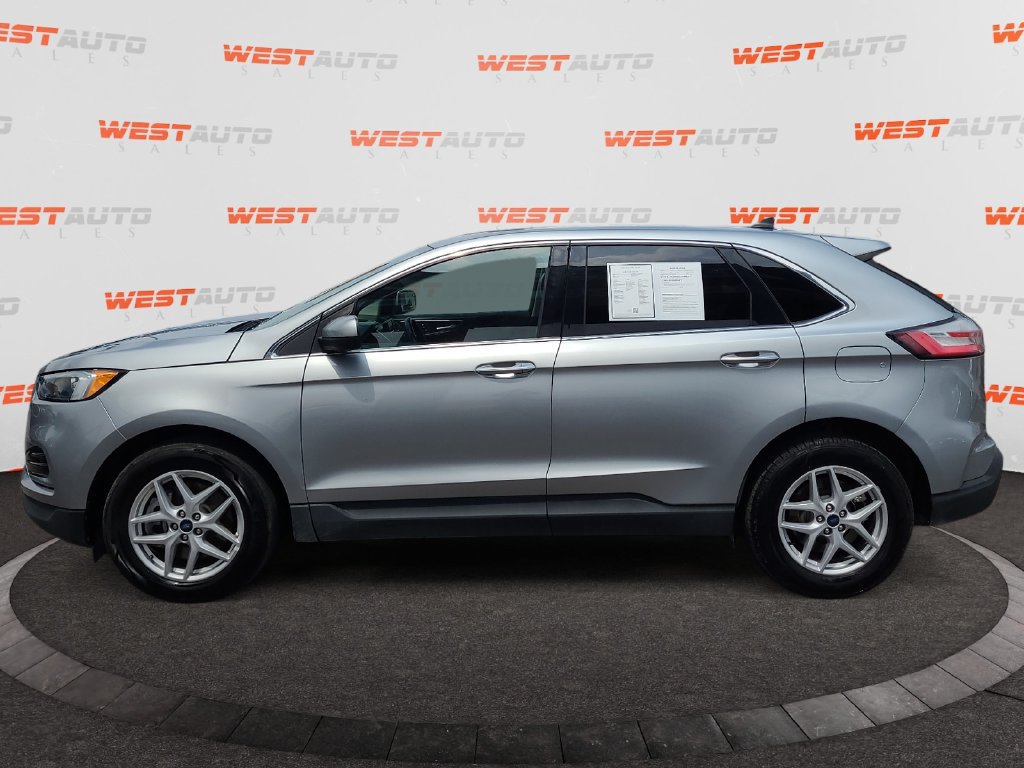 Used 2023 Ford Edge SEL AWD/4WD image 2