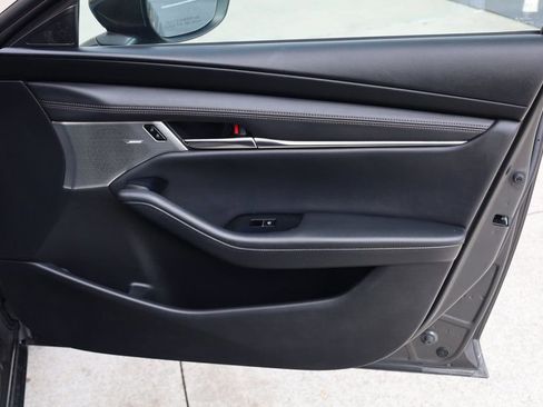 Used 2019 MAZDA MAZDA3 AWD Automatic w/Preferred Pkg image 22