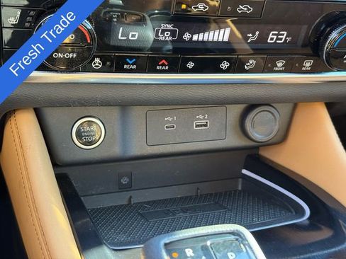 Used 2022 Nissan Rogue Platinum w/ Head-Up Display Package image 25