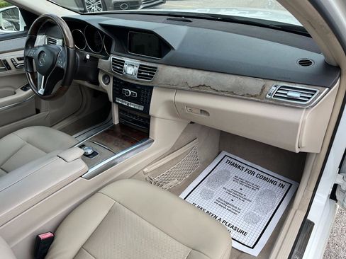 Used 2014 Mercedes-Benz E 350 4MATIC Wagon image 20