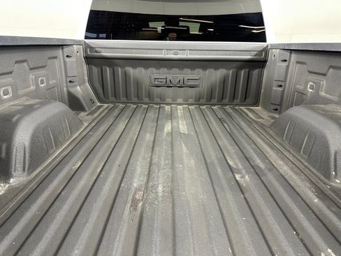 Used 2022 GMC Sierra 1500 Elevation AWD/4WD image 29