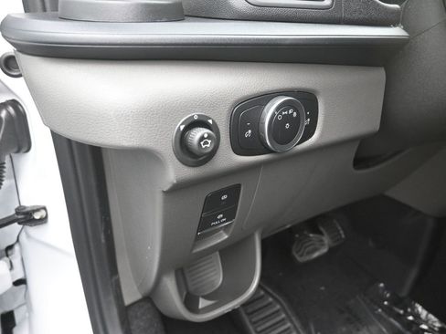 New 2025 Ford Transit 250 Low Roof image 13