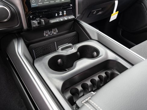 New 2026 RAM 1500 Big Horn AWD/4WD image 26