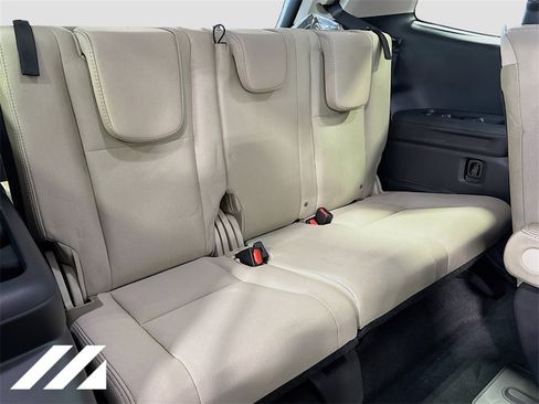 Certified 2025 Subaru Ascent Premium image 27