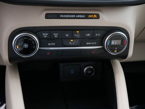 Used 2020 Ford Escape SE AWD/4WD image 23