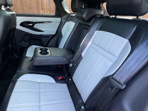 Used 2021 Land Rover Range Rover Evoque R-Dynamic S image 32