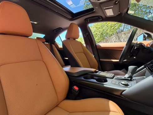 Certified 2024 Lexus IS 350 F Sport RWD image 29