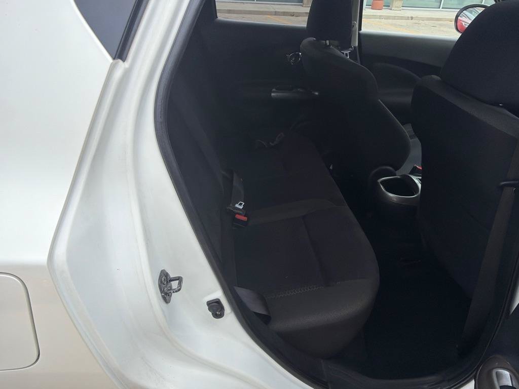Used 2014 Nissan Juke SV AWD/4WD image 12