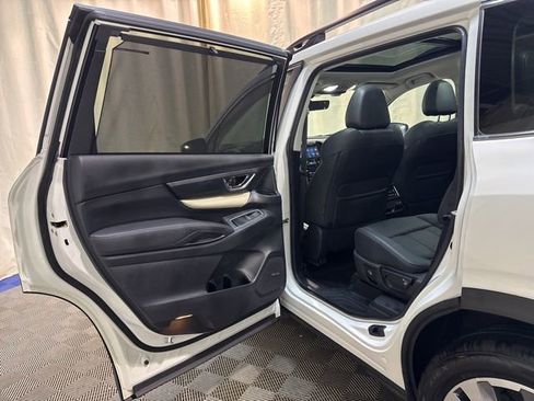 Certified 2022 Subaru Ascent Limited w/ Technology Package image 28